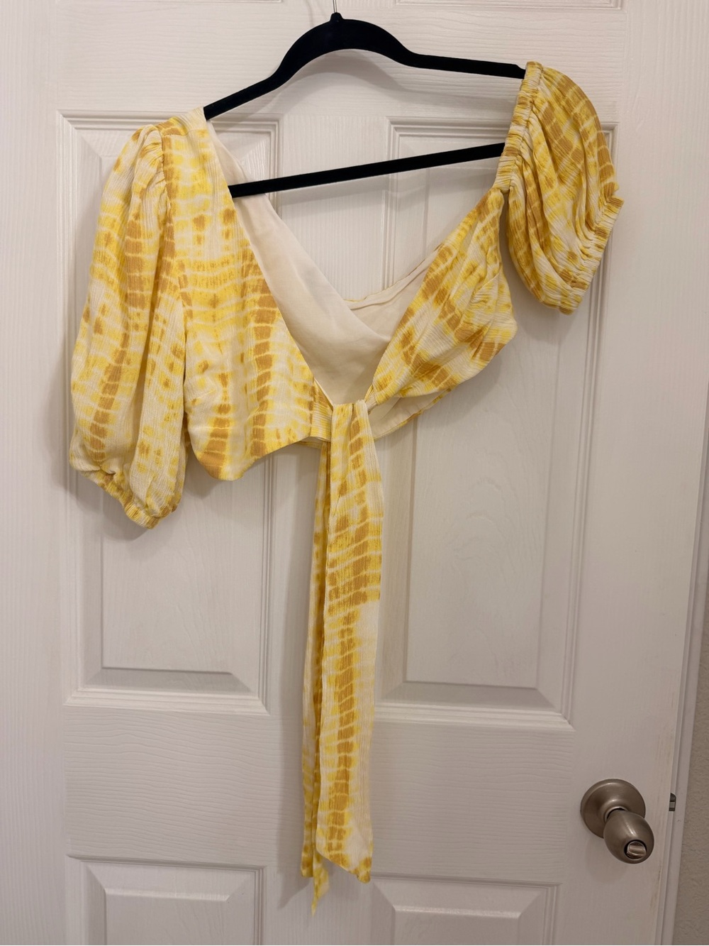 MAJORELLE Yellow Tie-Front Puff Sleeve Blouse